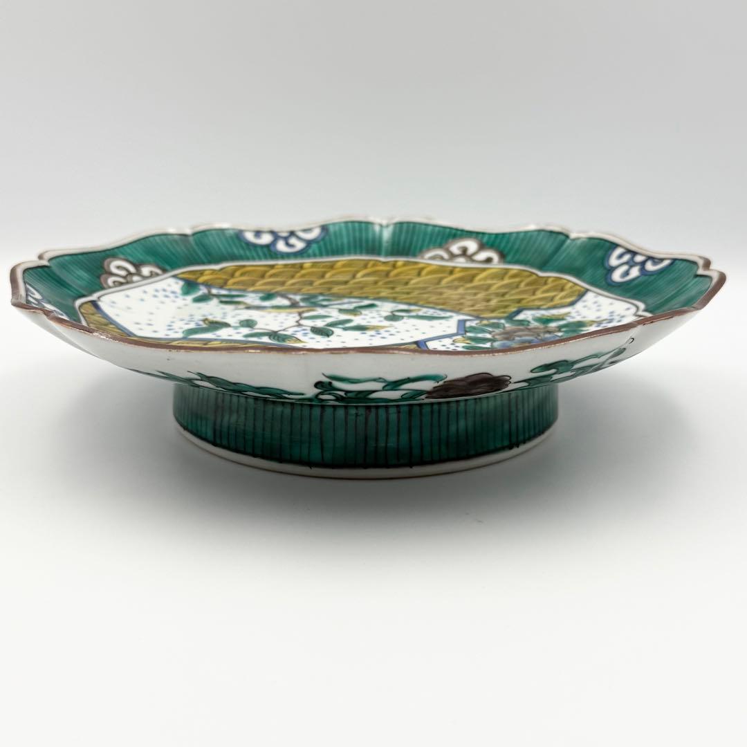 未使用品　木箱付き　九谷焼　陶源製　高台　丸鉢　輪花　花鳥　色絵　皿　食器　共箱