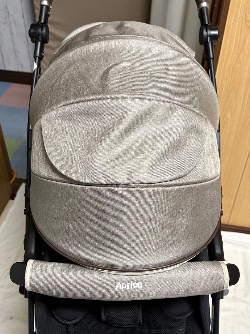 2024年発売 アップリカ ベビーカー ラクーナクッションフリープラス AC