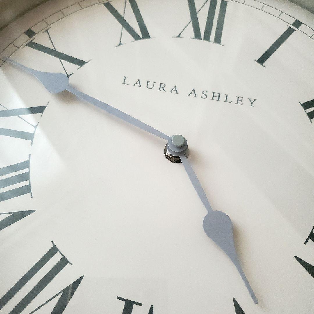 LAURA ASHLEY♡グレーの掛け時計