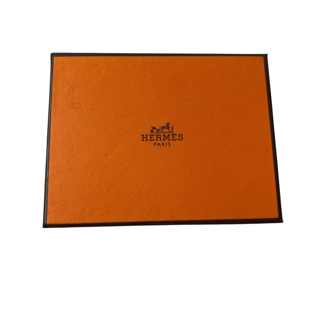 未使用 エルメス HERMES カルメン チャーム キーホルダー U刻印.