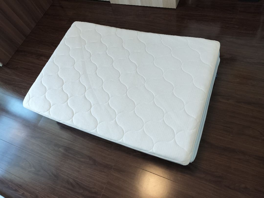 シングル　折りたたみマットレス エアリー