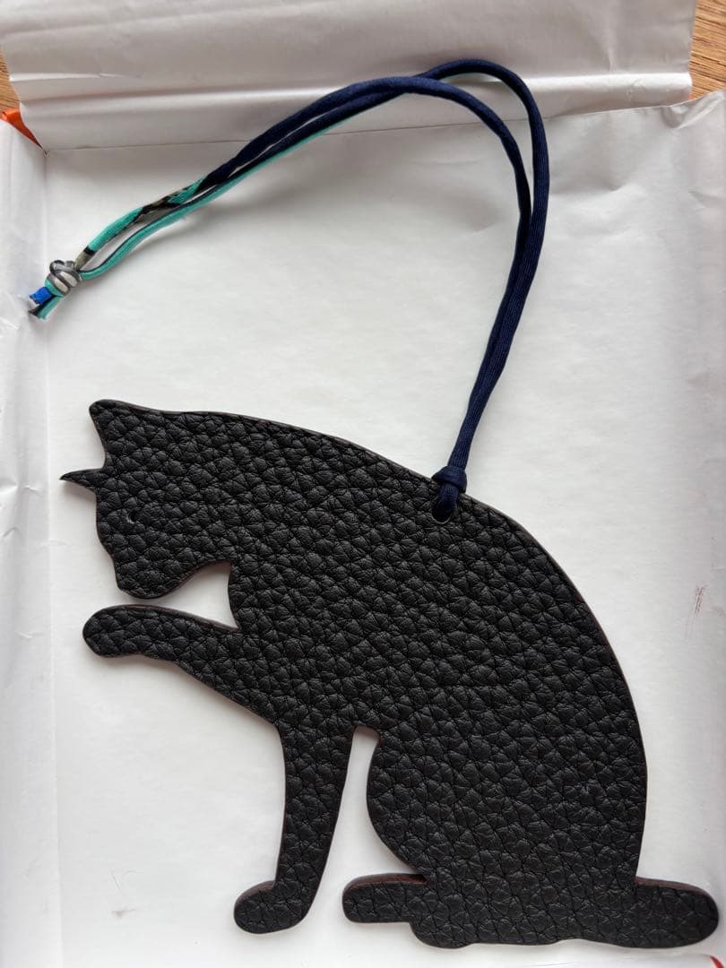 エルメス　HERMES 猫　チャーム