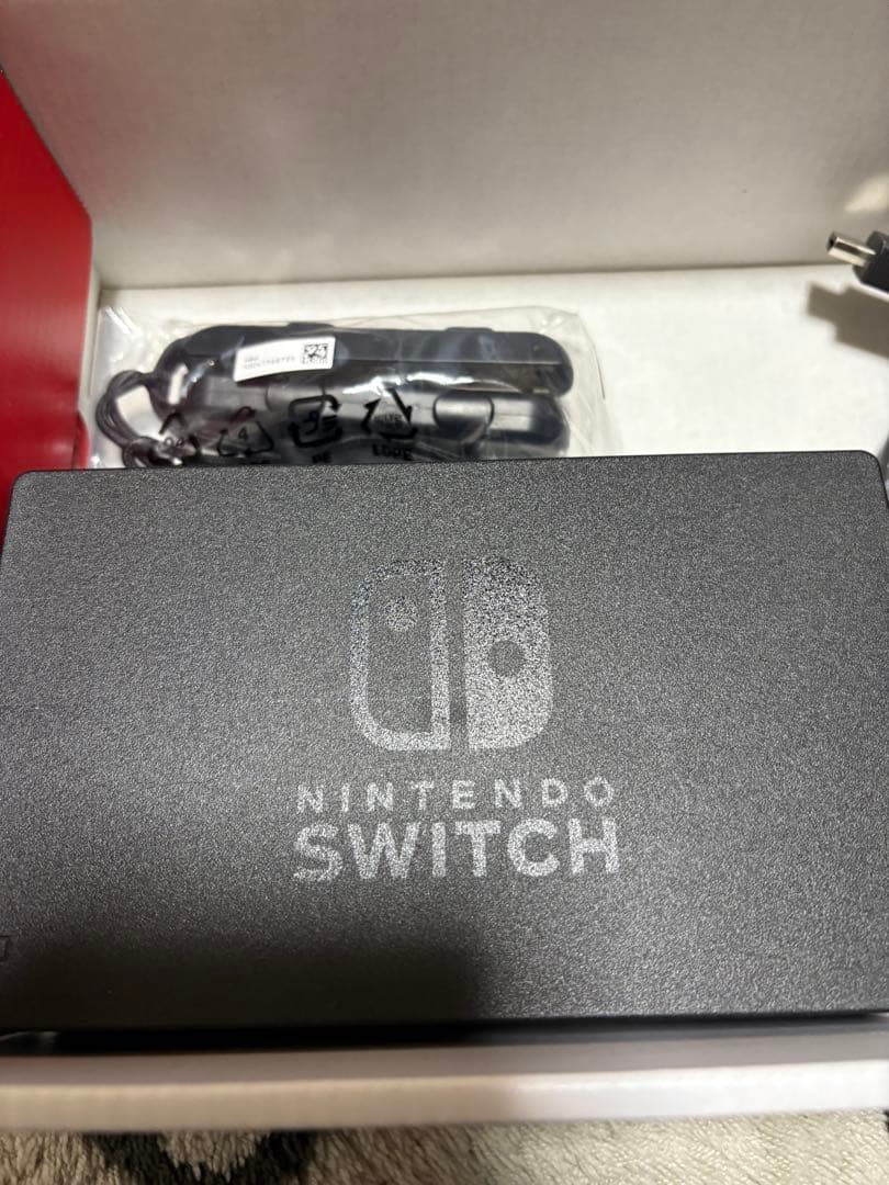 Nintendo Switch 本体　左コントローラー不調