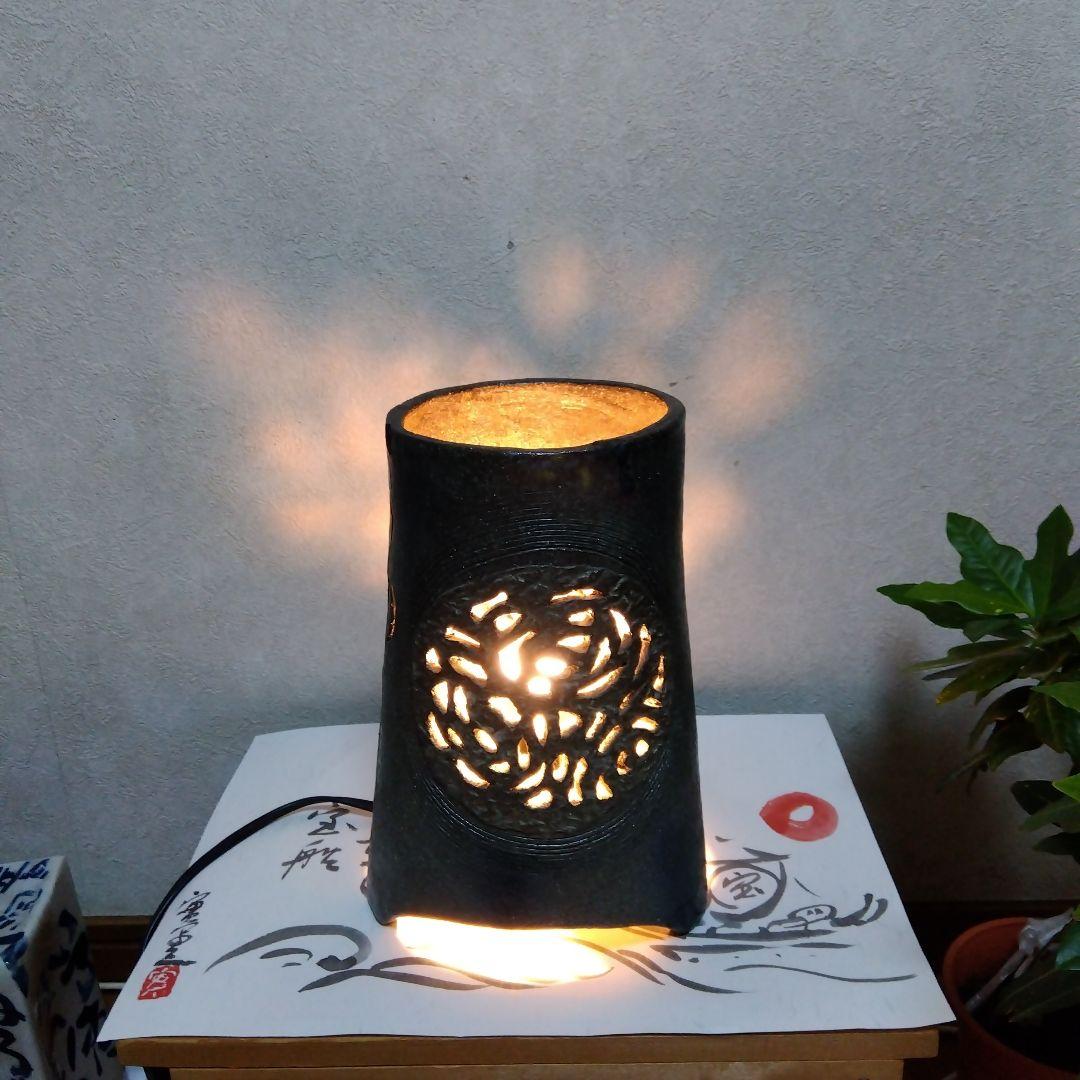 作家さんの手作り、陶器のスタンド