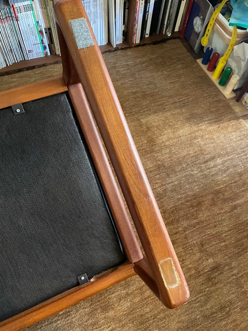 【プ】デューロン　Dyrlundダークグリーン レザー2人がけソファ