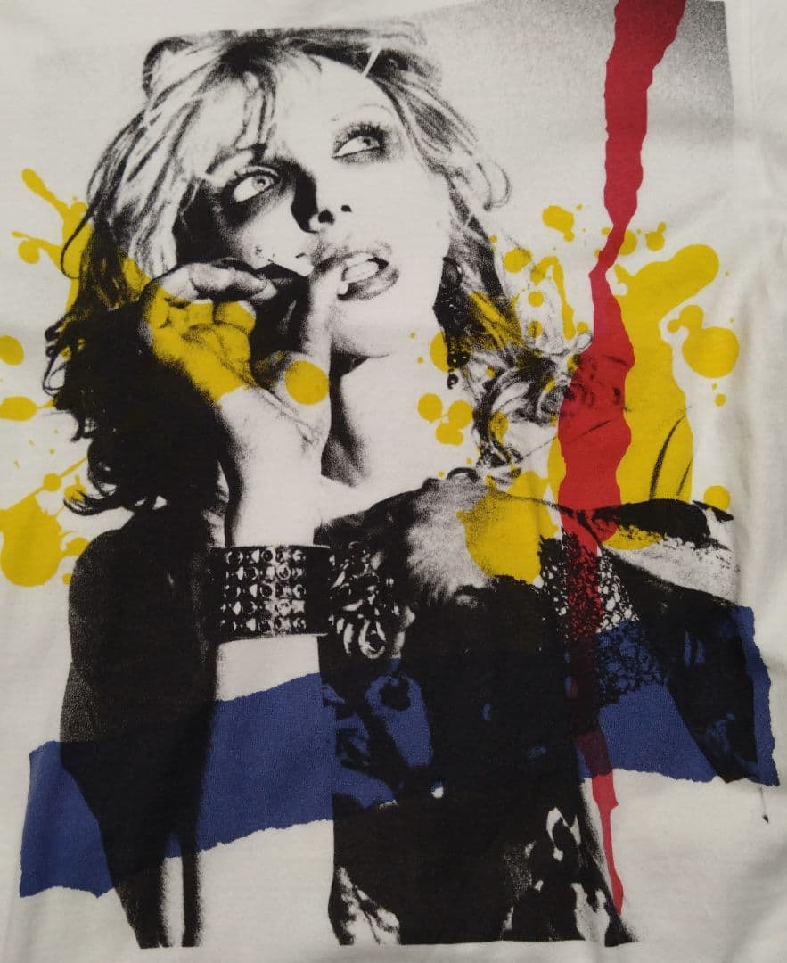 【美品】HYSTERIC GLAMOURコートニーラブ Tシャツ