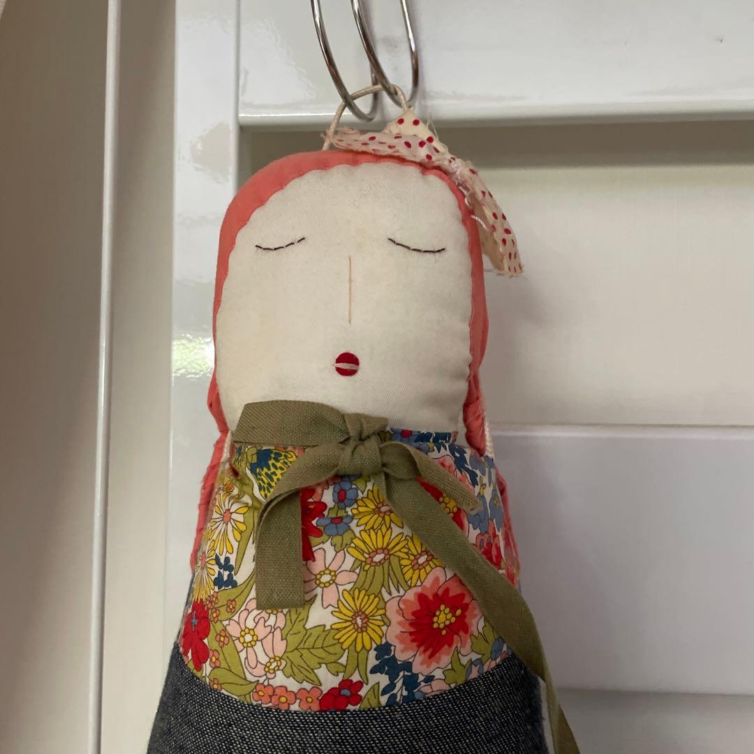 フランスの人形作家　ボンポワンボントン　 アポリーヌ人形　オルゴール人形