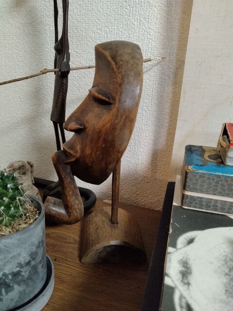 アフリカ　プリミティブアート　パスポートマスク　置物