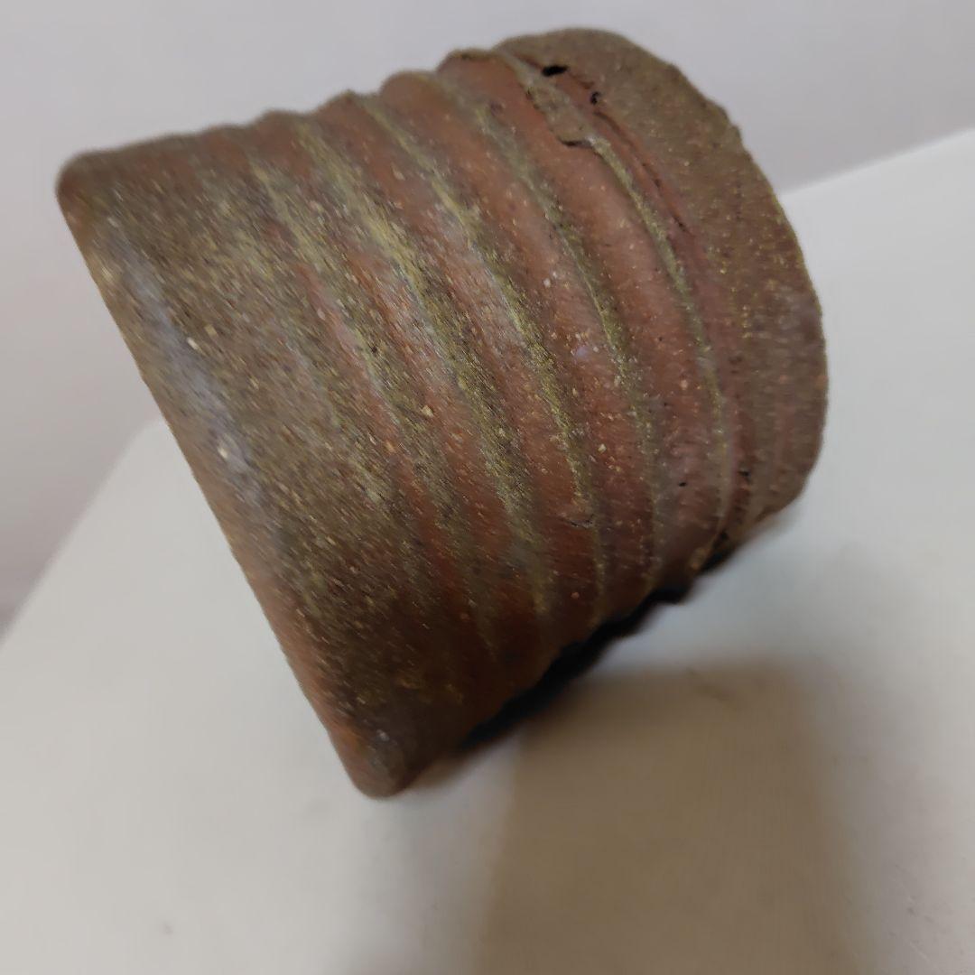 年代物、古い古鉢です。簡単に入手出来ません。実際に使用せず、鑑賞用