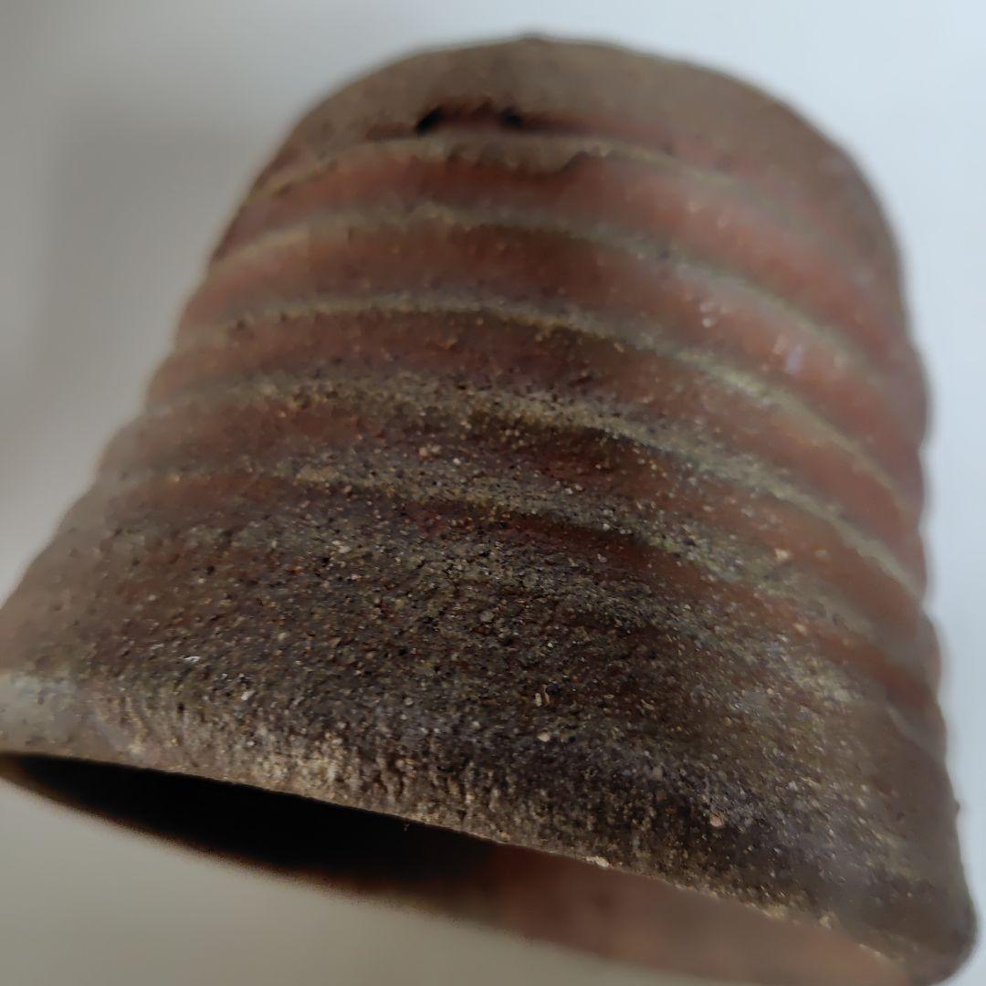 年代物、古い古鉢です。簡単に入手出来ません。実際に使用せず、鑑賞用