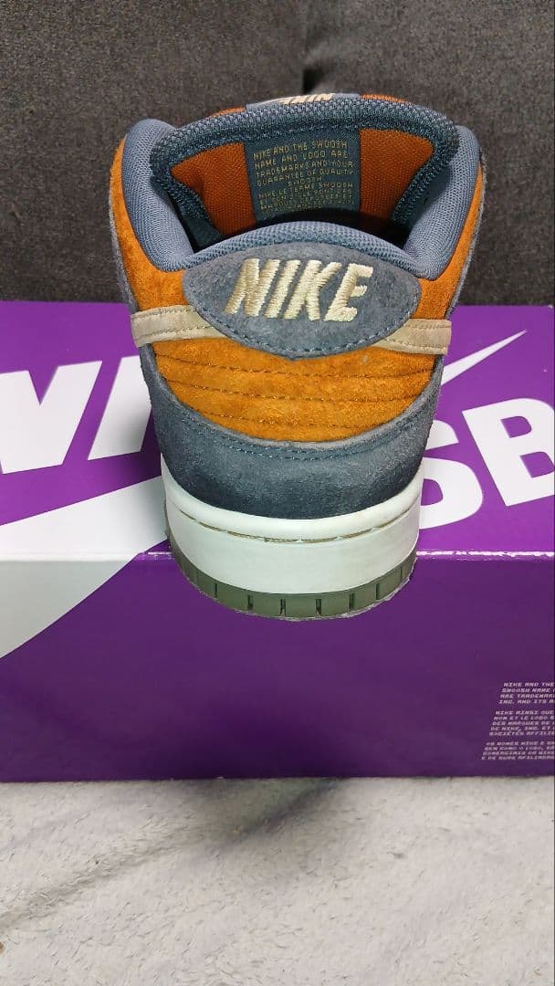 国内正規品NIKE SB DUNK LOW PROライトカーボンモナーク最安値