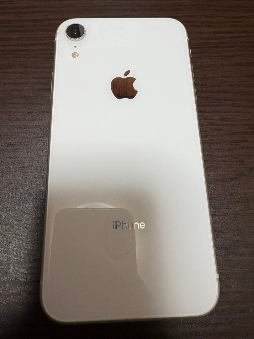 Apple iPhone XR ホワイト 64GB 付属品無し