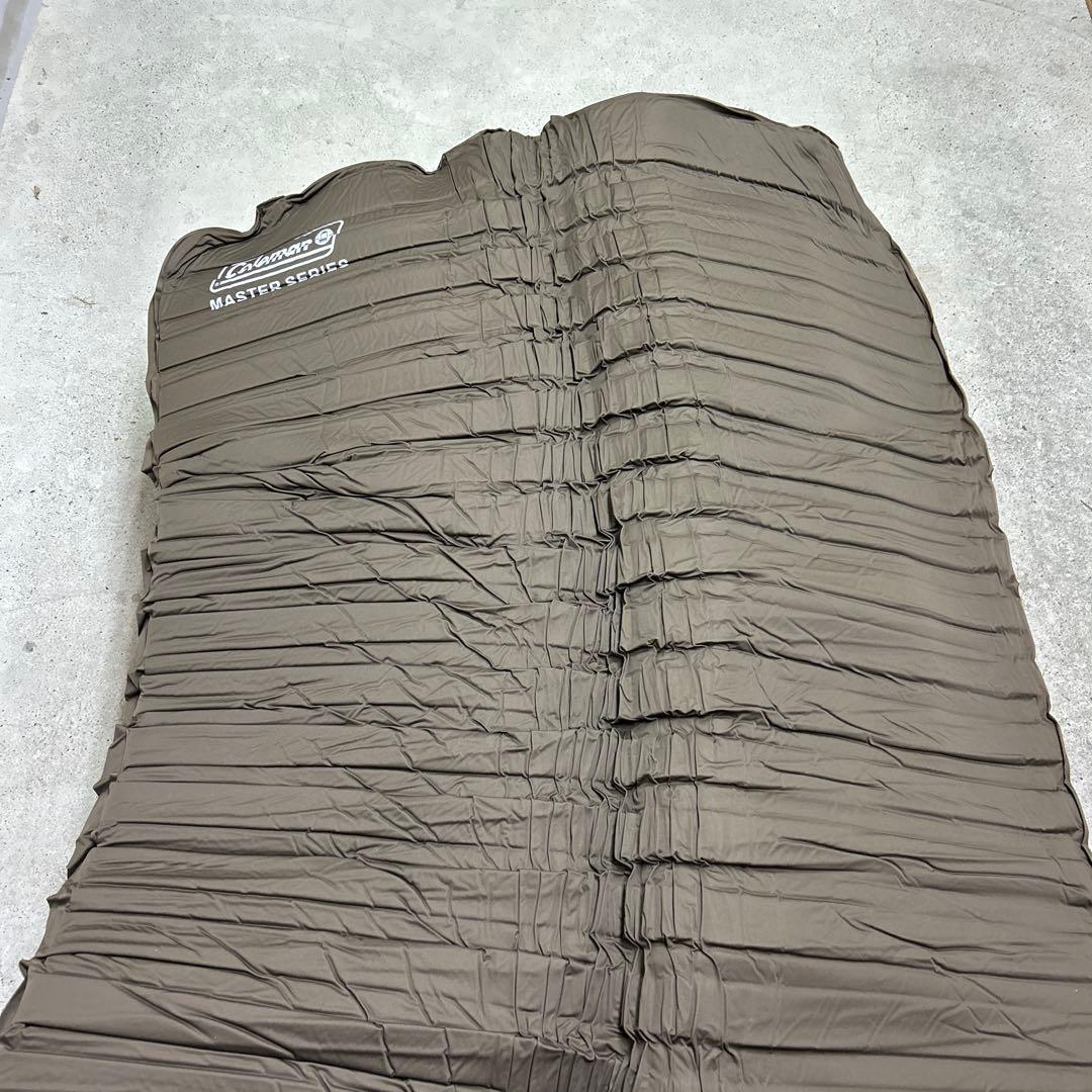 美品　コールマン　マスターシリーズ　インフレーターマット　ダブル