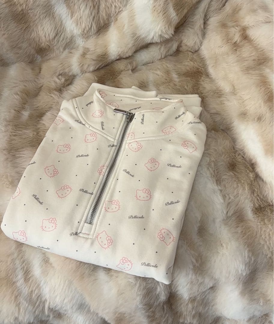 PELLICULE HELLO KITTYマフラーショルダーバッグニット帽