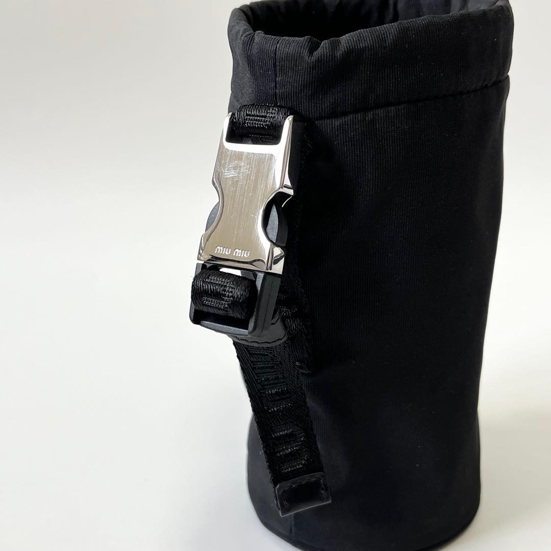 MIUMIU　ミュウミュウ　水筒　水筒カバー　ナイロン　黒　ブラック　ノベルティ