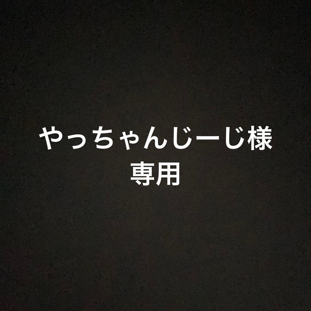 ハイエース 運転席側小窓 黒塗装 アタッチメント付き