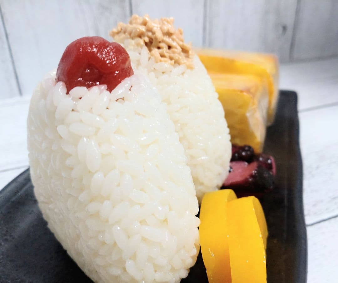 食品サンプル まいづる おにぎり 卵焼き 漬物セット