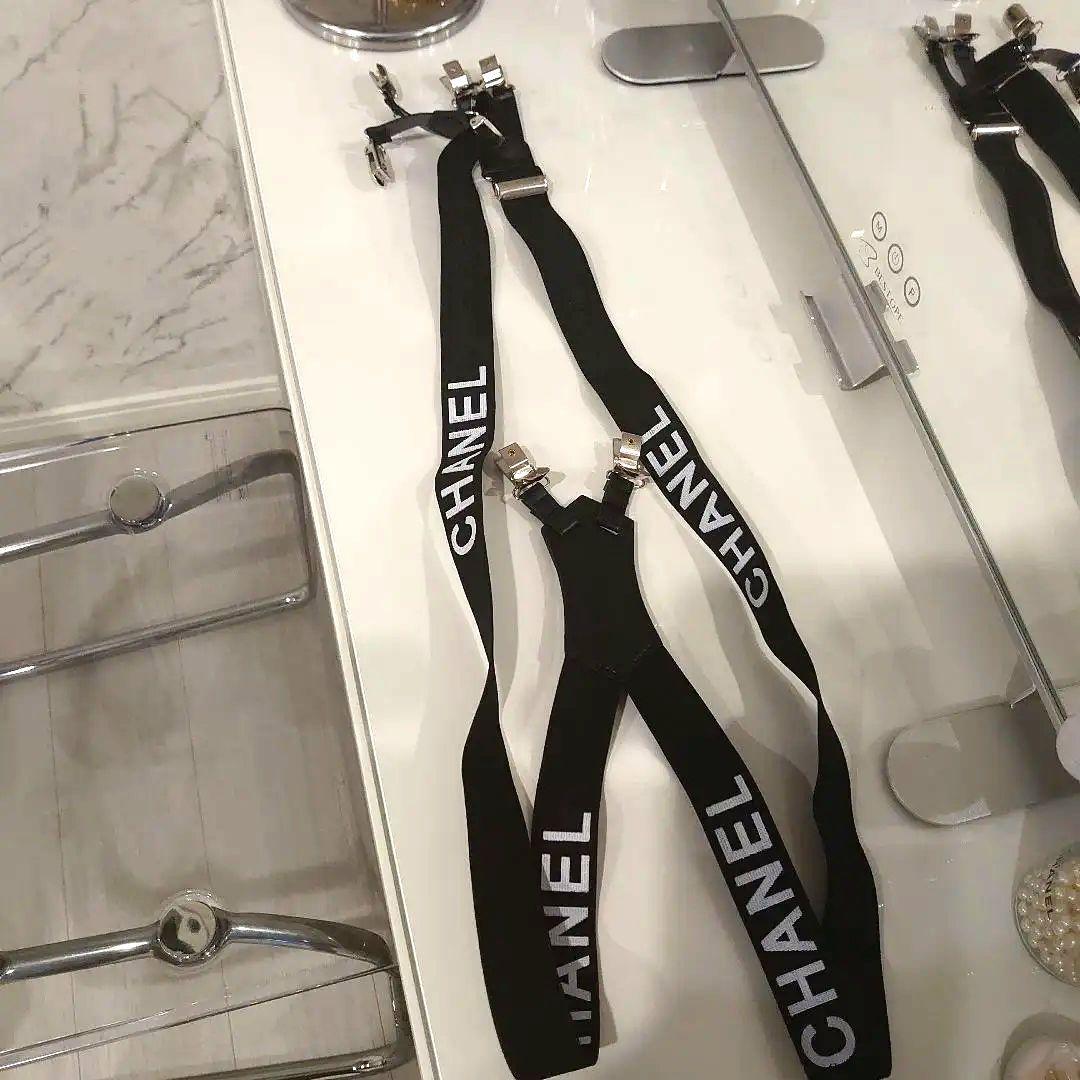 o*o様 CHANEL ロゴ入り ブラック サスペンダー