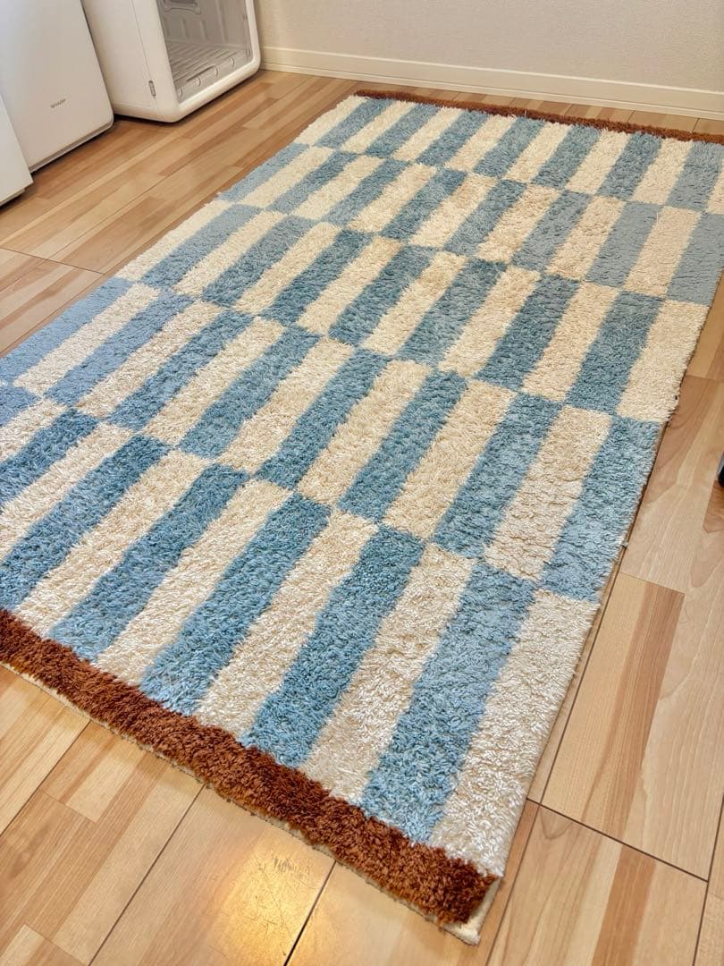 【美品】国内非売品！韓国インテリア　ラグ