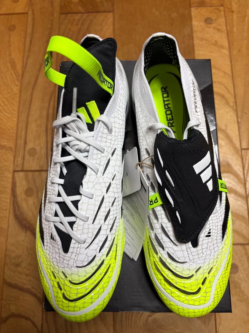 新品　特価　限定品　アディダス　プレデター Elite FT FG 25cm