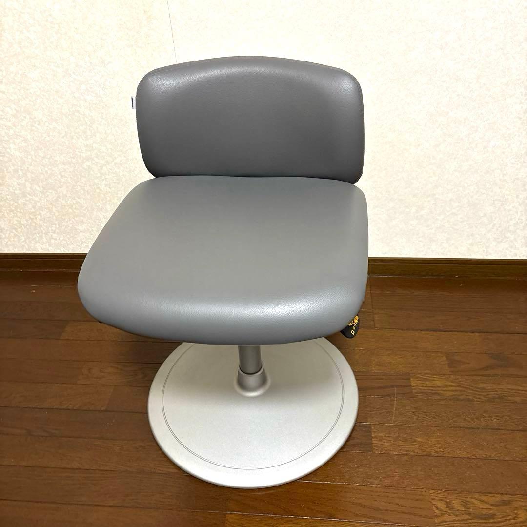 【極美品】okamura 患者用チェア 回転ロックタイプ