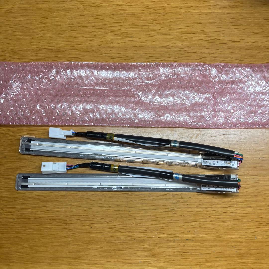 トヨタ純正　フロントドアイルミネーション　08527-58040(ブルー)