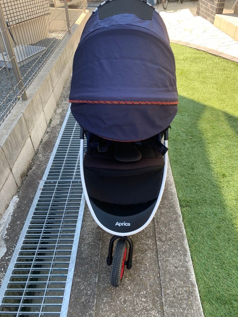 ファミリア　ベビーカー　Aprica スムーヴ