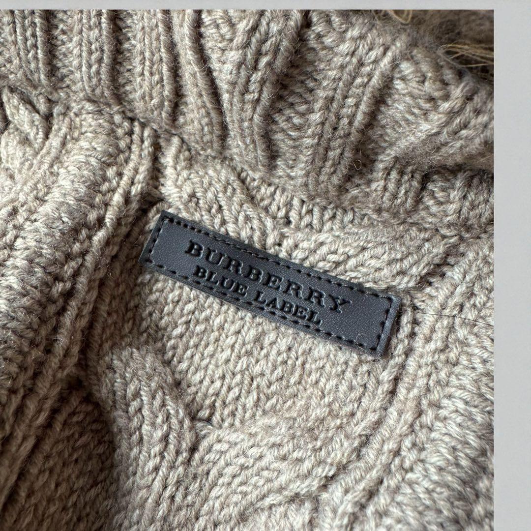 バーバリーブルーレーベル 38 ダッフル コート ケーブル ニット　ファー付