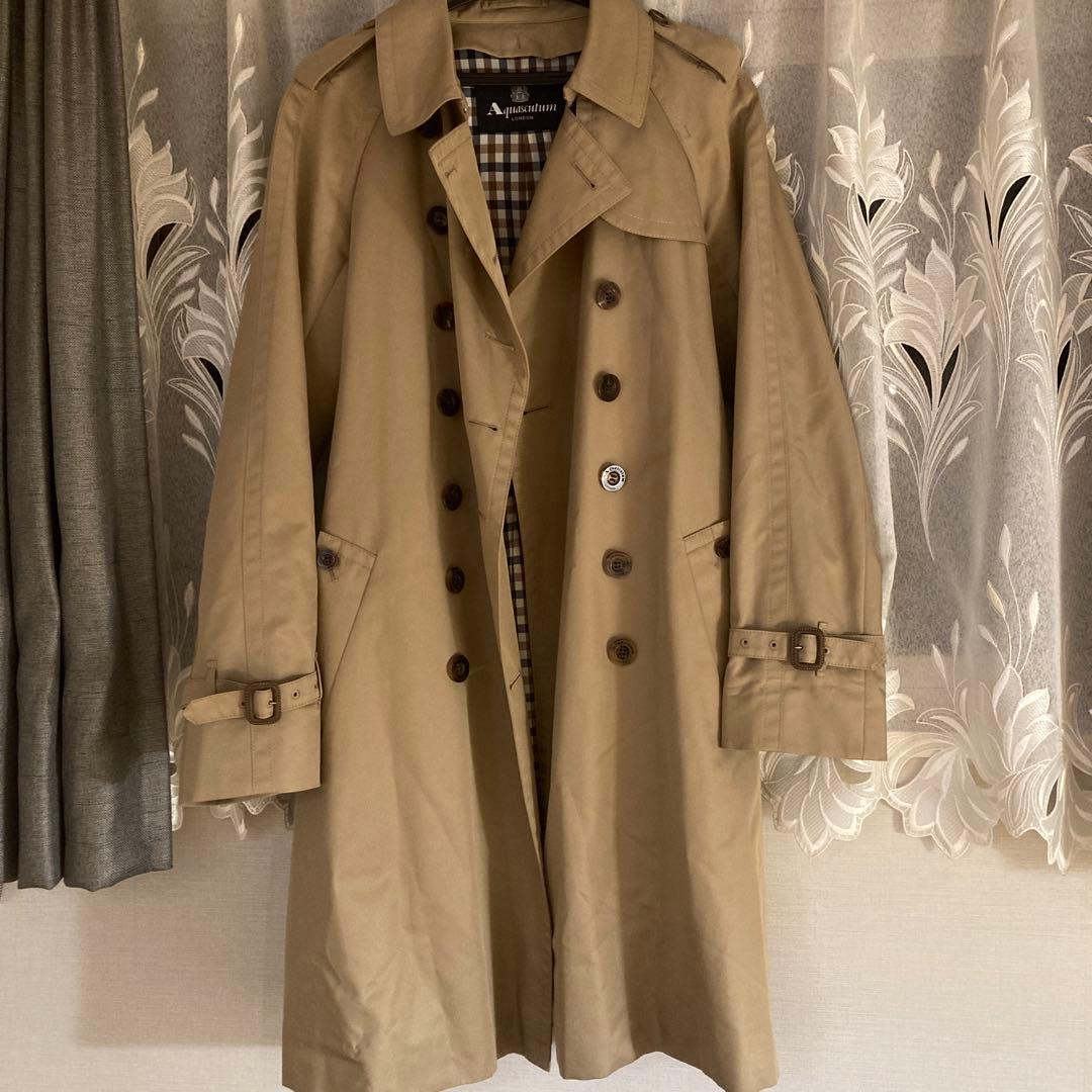 アクアスキュータム トレンチコート サイズ10