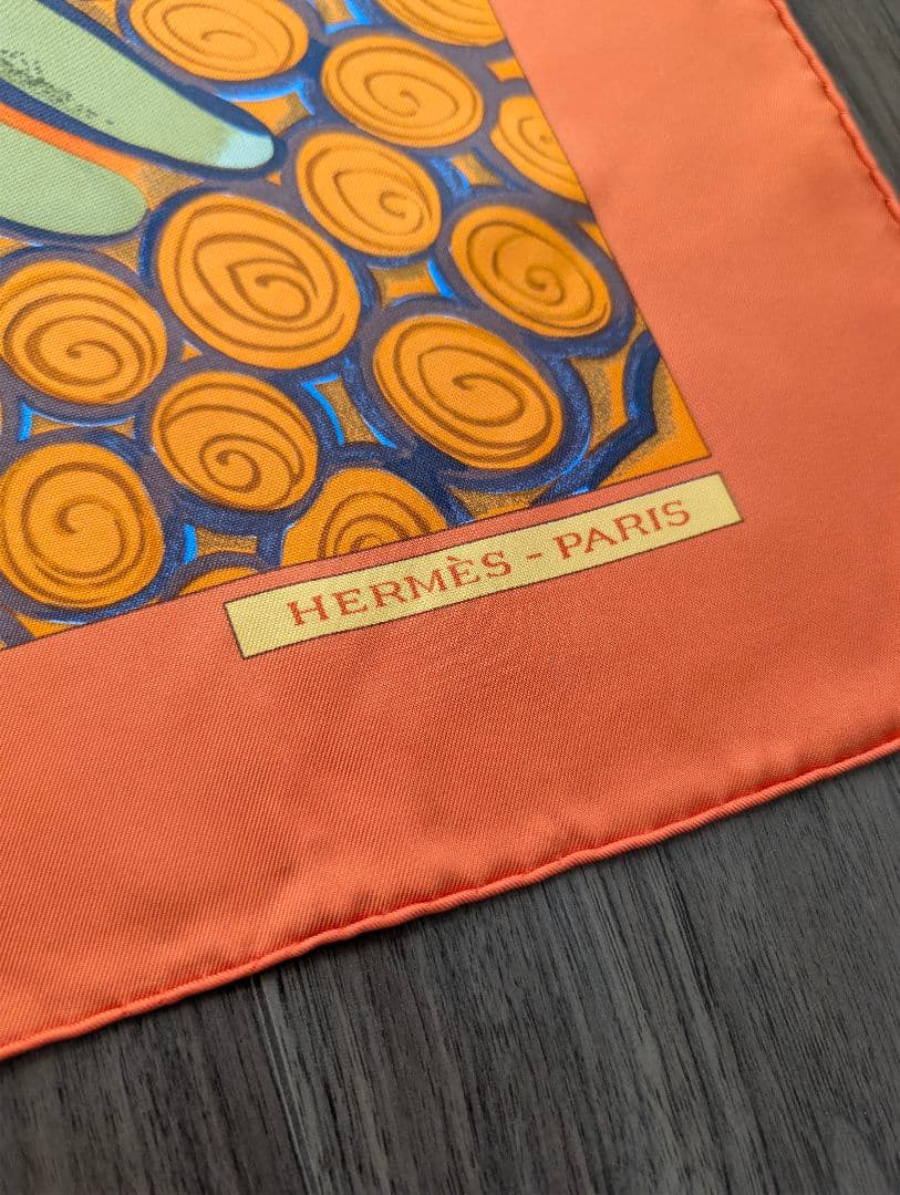 HERMES　カレ　90x90cm　未使用