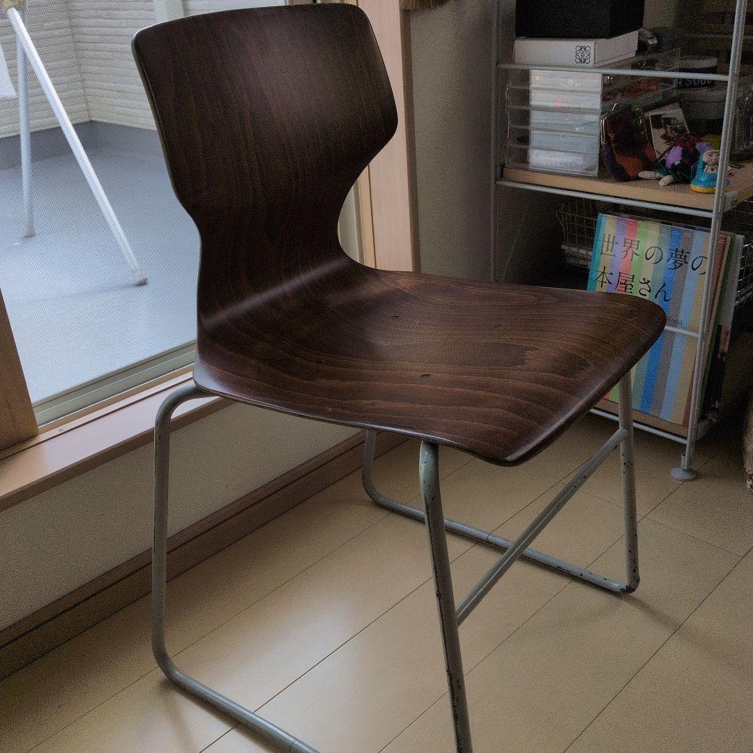 aichi pagholz パグホルツ チェア　椅子　スタッキング　②