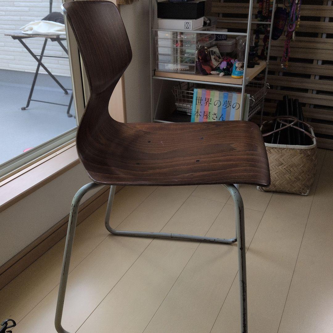 aichi pagholz パグホルツ チェア　椅子　スタッキング　②