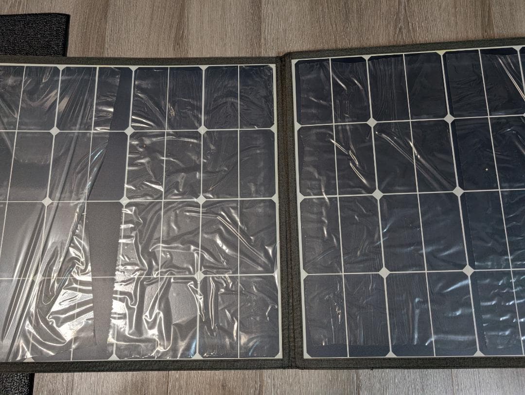 suaoki ソーラーパネル 100W