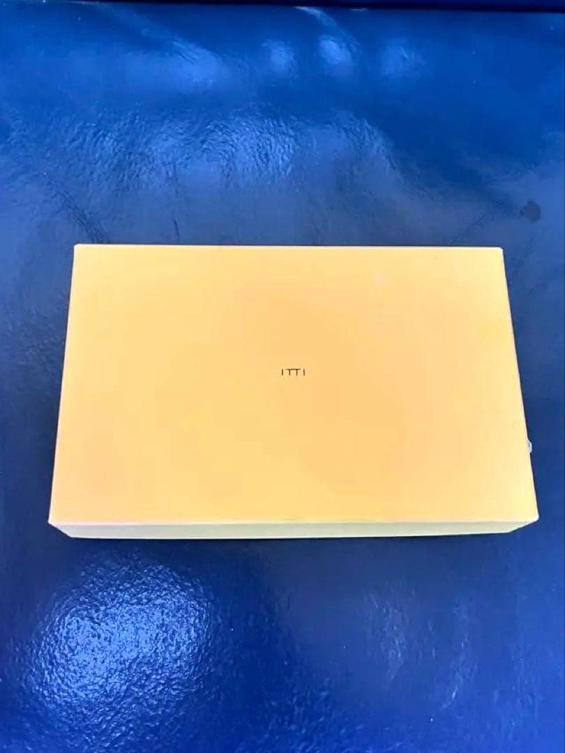 ITTI CRISTY SMART MID WLT コノリーレザー