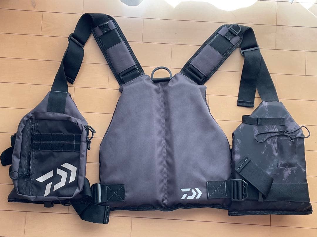 Daiwa ブラック/グレー ライフジャケット