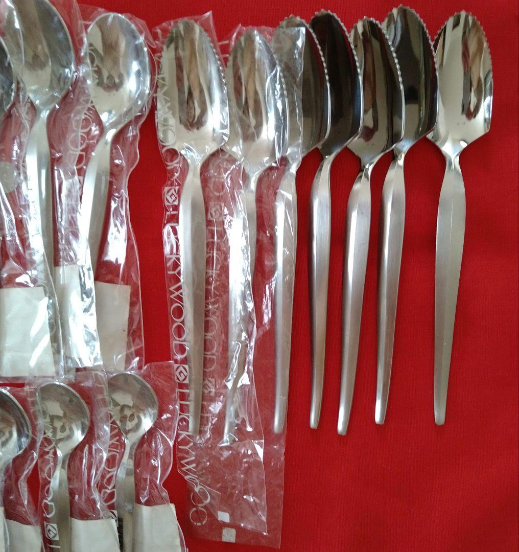 カトラリーセット　ラッキーウッドLUCKY WOOD　27本