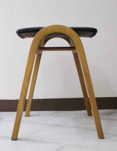 美品 秋田木工 スタッキング スツール チェア 椅子 曲木 ブラック ナチュラル