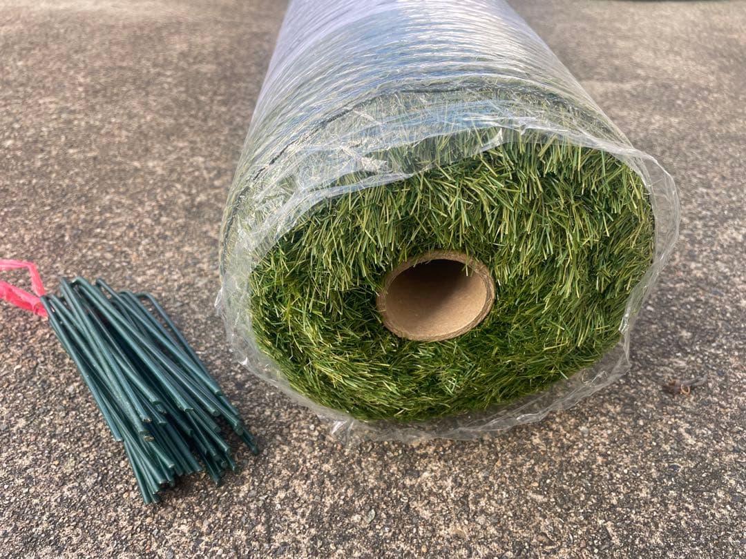 人工芝 防草タイプ 1×10m ロール 芝丈30mm 固定ピン付　ふわふわ