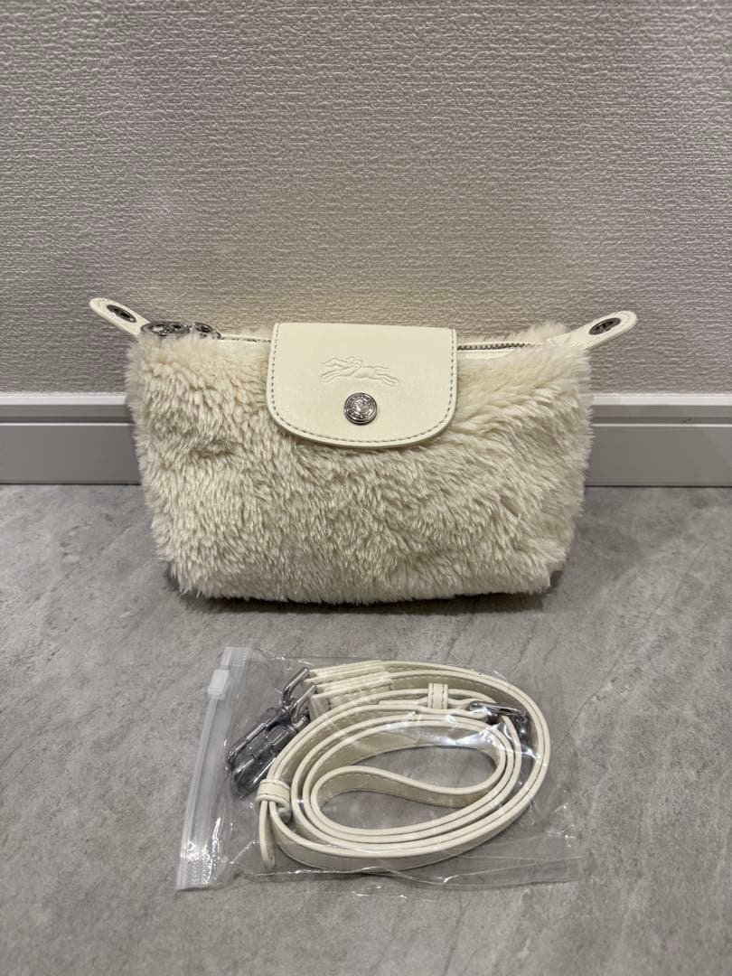 ロンシャン ルプリアージュ エクストラ XS ポーチエクリュ