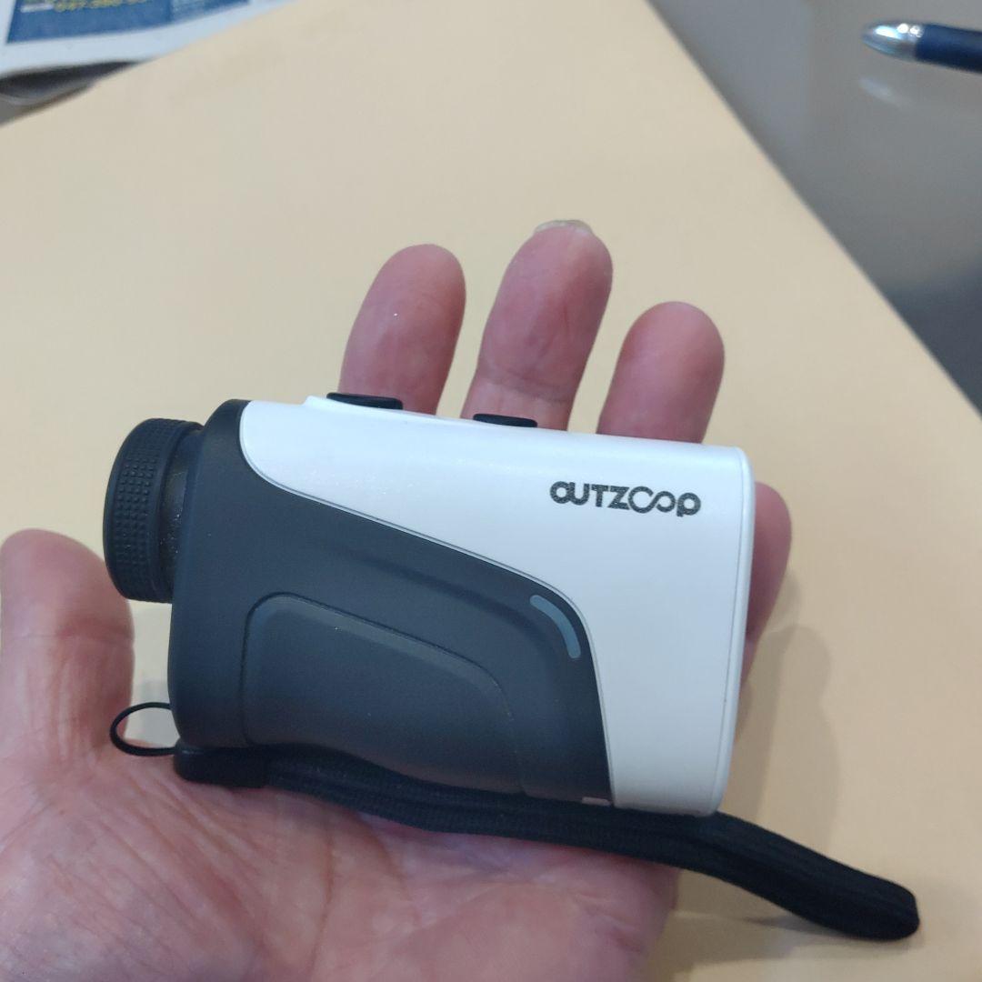 【美品】OUTZOOP ゴルフ用レーザー距離計 ホワイト/ブラック