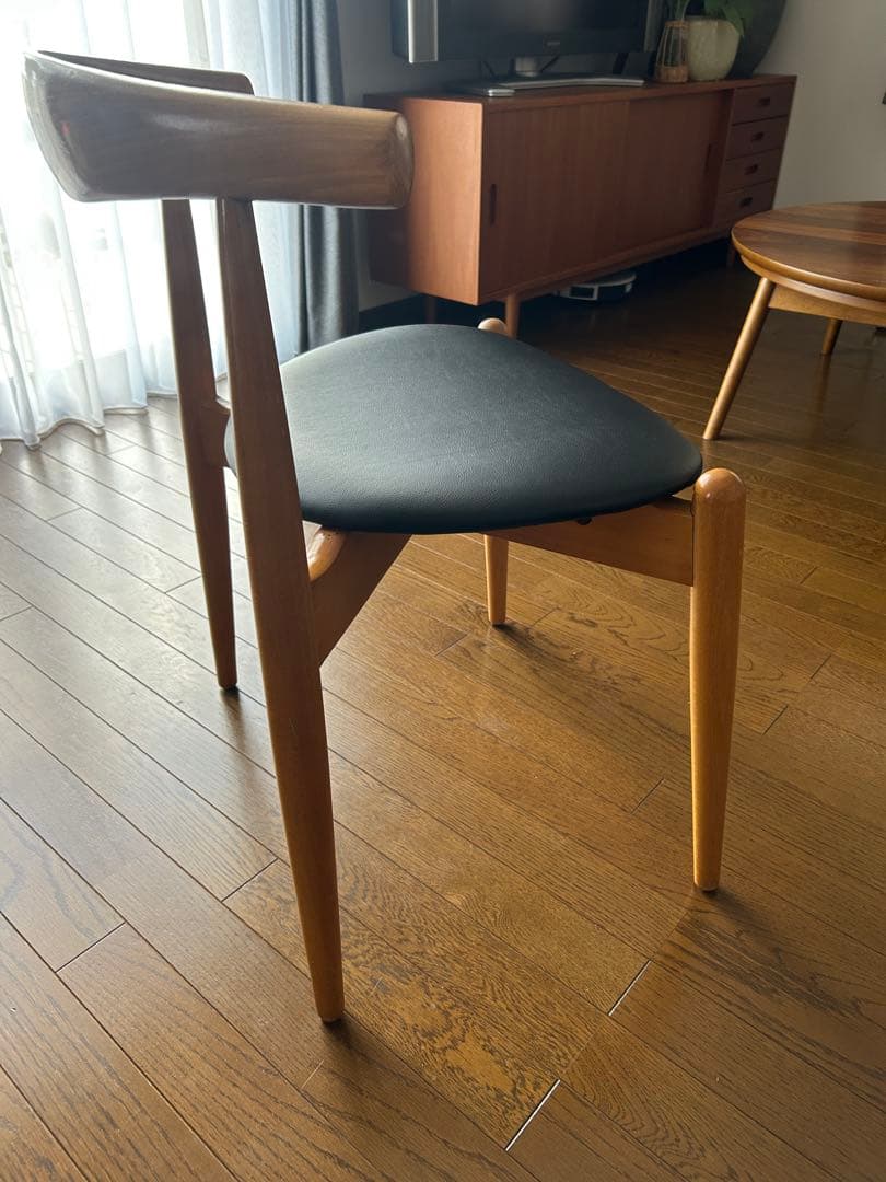 ハンス・J・ウェグナー エルボーチェアリプロダクト品 ダイニングチェア 椅子
