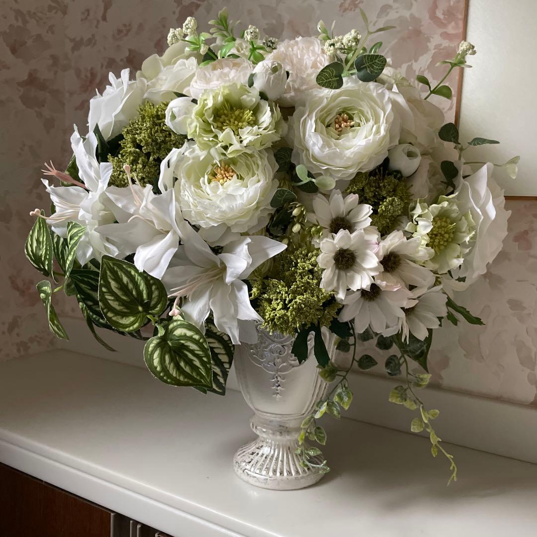 フラワーアレンジメント　造花　クレール