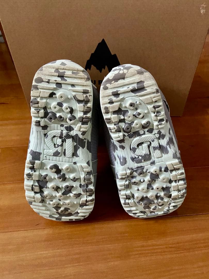 バートン　BURTON ZIPLINE BOA 22cm キッズ　スモールズ