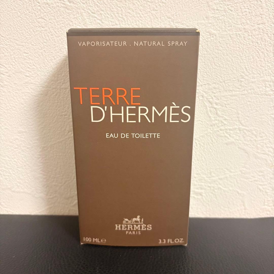 【新品同様】エルメス 香水TERRE D'HERMÈS オードトワレ 100ml