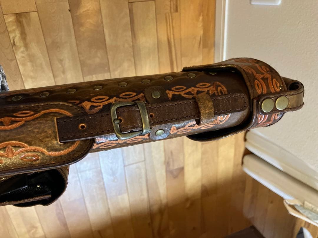 インストロークケース IST-24-DB-D01 クラシック（部品欠損あり）