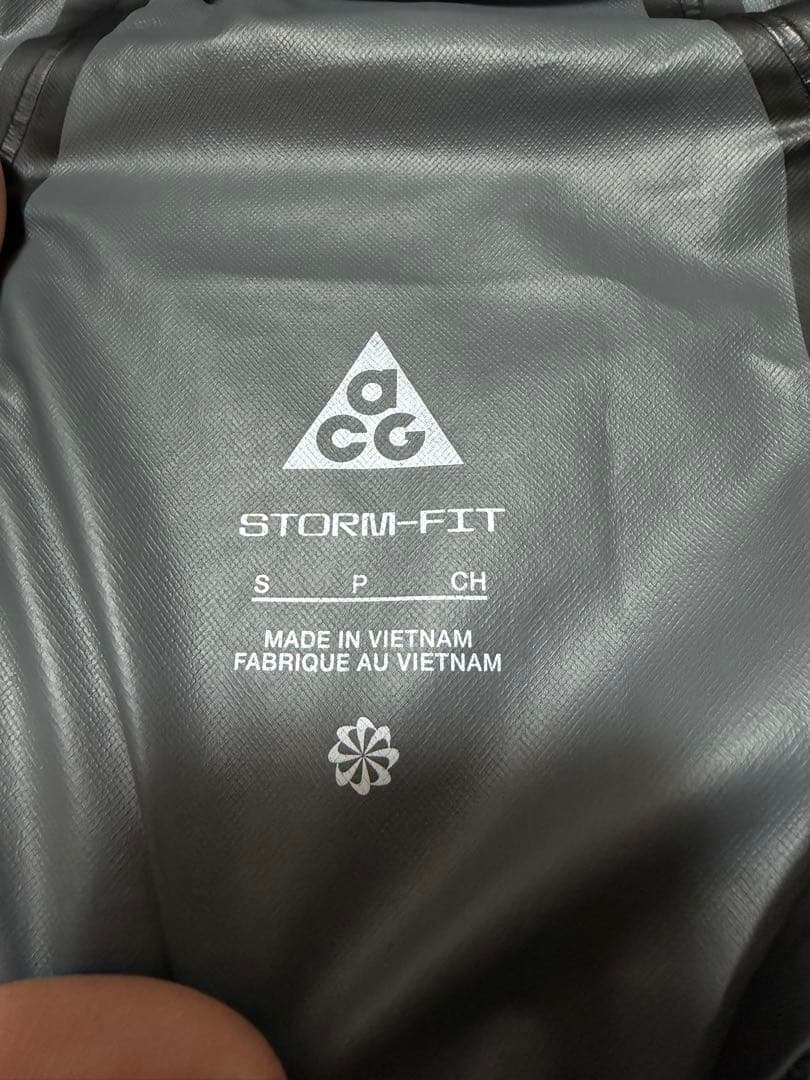 Nike ACG STORM-FIT マウンテンパーカー S 黒