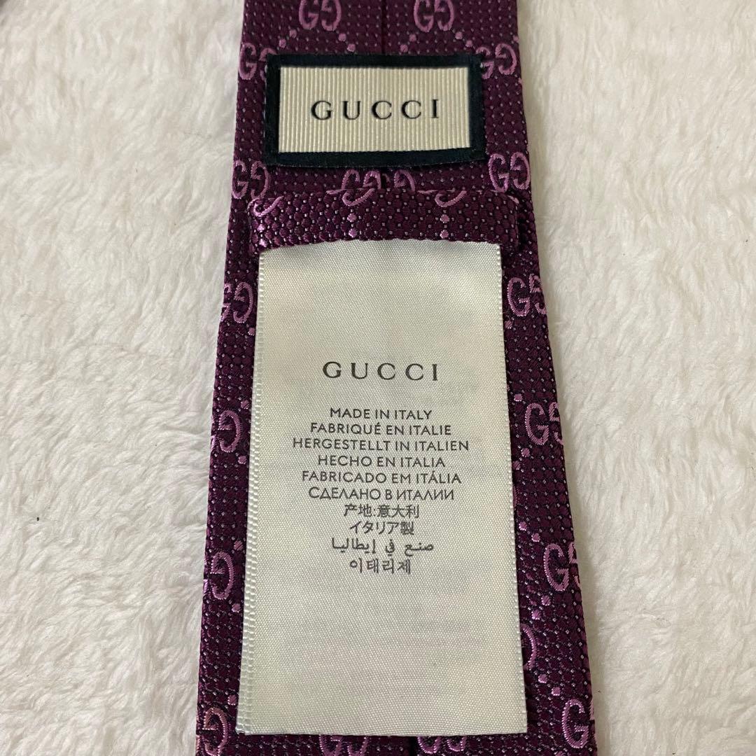 極美品　定番 GUCCI ネクタイ シルク100% GG柄 ビー ナロータイ