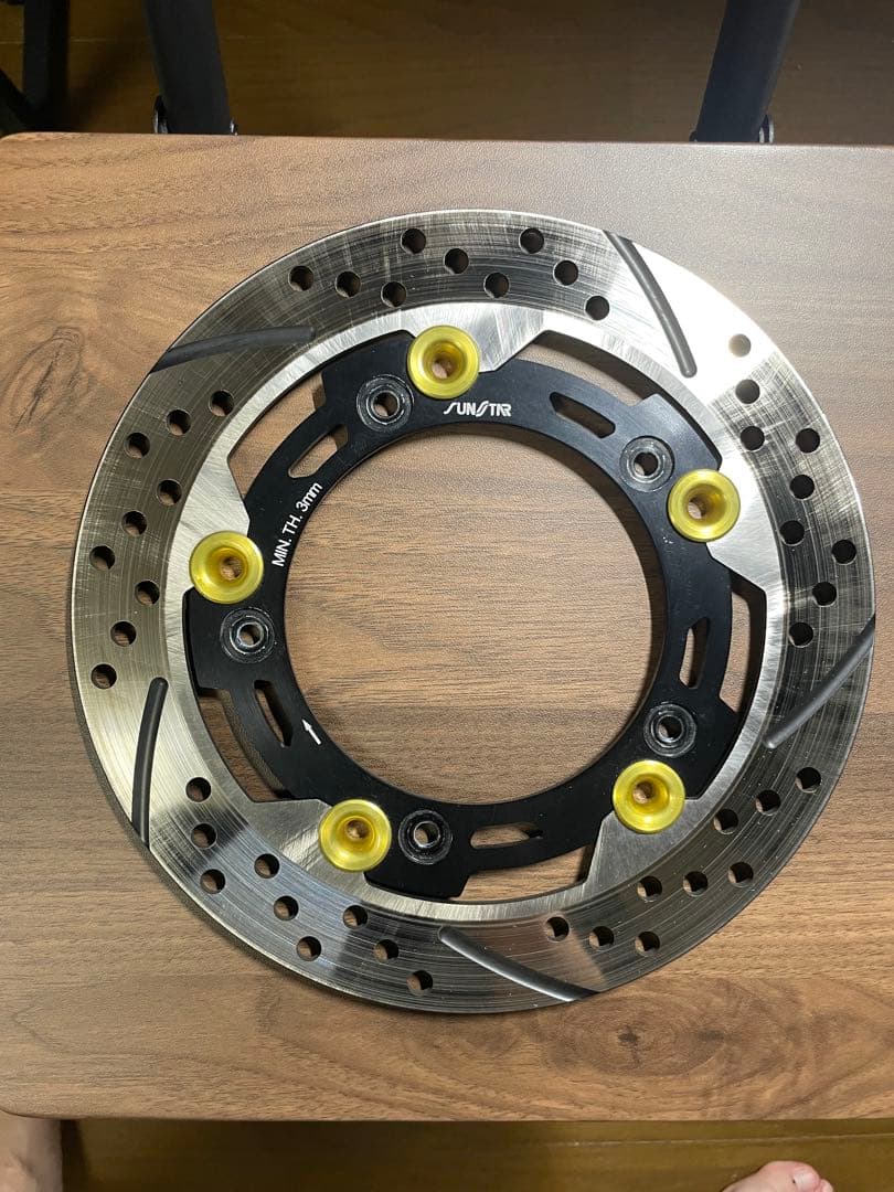 ⭐︎値下げ　グロム　jc92 SUNSTAR ブレーキローター