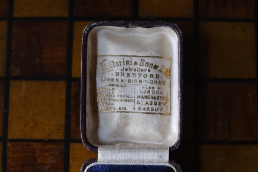 イギリスアンティーク｜ジュエリーボックス（38）