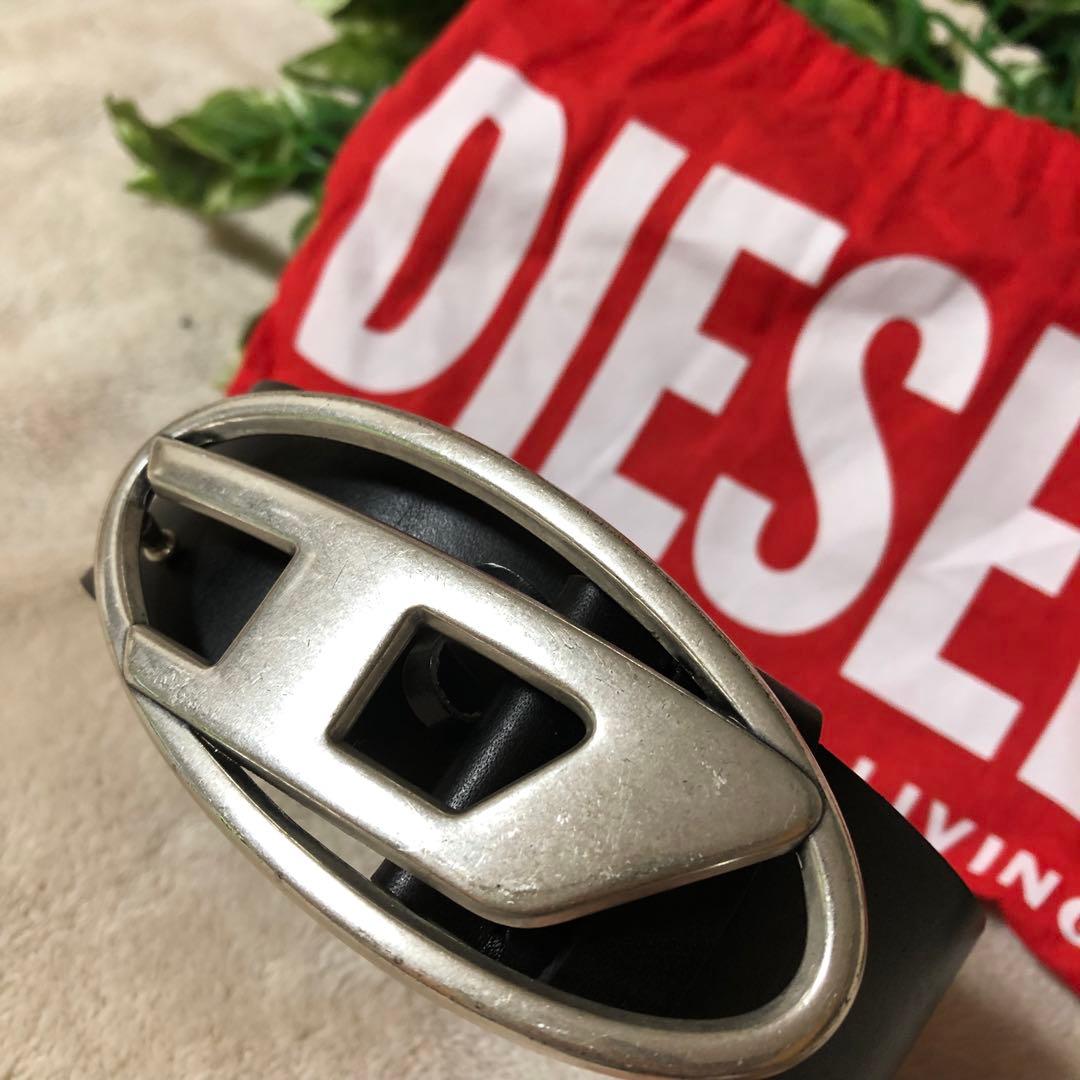 美品　DIESEL ディーゼル　ブラックベルト オーバルバックル　レザー　黒